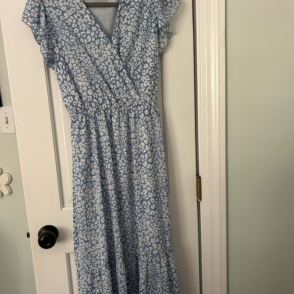 Chic Blue Patterned Midi Dress